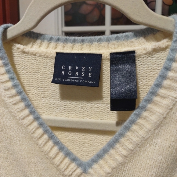 Women's Sweater " Crazy Horse" from Liz A Claiborne Size L V-Neck Long Sleeves - Picture 11 of 12